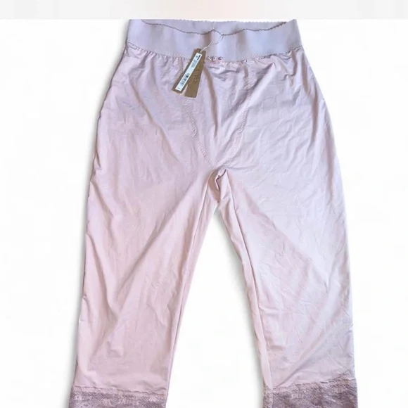 SKIMS VINTAGE SHAPE WEAR CROPPED LEGGINGS - Picture 5 of 7